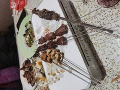 -小董哥烤串·爆汁大油边(故宫店)