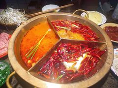 -叁口煮市井老火锅(春熙路店)