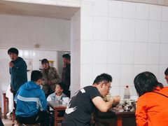 -正宗杨记普洱酸醋米线(总店)