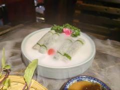 -大匠工房古船木艺术餐厅·猪肚鸡专门店(长白仙岛店)
