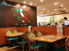 大堂-萨莉亚意式餐厅(新洲家乐福店)