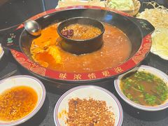 -三江两海老火锅(北京首店)