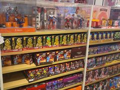 -名创优品(万达广场河东店)