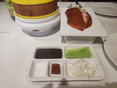 -贝勒爷·酥不腻烤鸭