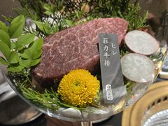 -山川小町·极番烧肉(新地假日广场店)