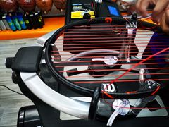 -Wilson威尔胜(漕溪北路店)