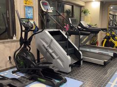 -迈劲健身专业私教(朝青汇店)