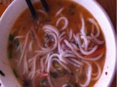 耙肉饵丝-巍山火巴肉饵丝(大理古城店)