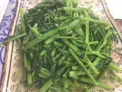 -范饭椰林川湘味海鲜·椰子鸡(三亚湾椰梦长廊店)