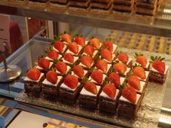 -亚龙湾希尔顿自助餐厅·海鲜·烧烤·沙滩BBQ·现场乐队