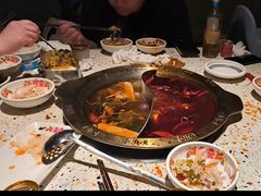 -红九格老火锅(三峡广场店)