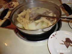 -一席地·本地鸡窝·杭帮鸡火锅(萧山银隆百货店)