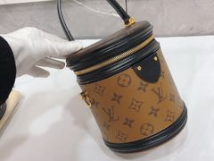 -颐和黄金名包名表钻石奢侈品回收