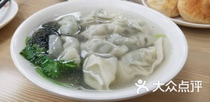 隆盛园火勺店(恒大店)小白菜馄饨图片 - 第1张