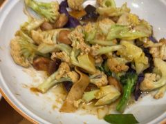 -严记小天府酸菜鱼(西四路店)