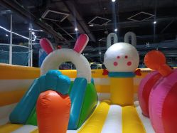 -反弹蹦床公园·亲子乐园·团建·派对(青岛融创茂店)