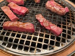 -焼肉まんぐう