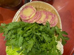 -菌之家·专业纯野生菌火锅·特色炒菌