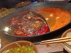 -萍姐火锅·公路夜市(武汉首店)