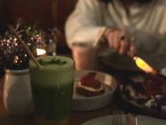 甘蓝菠萝苹果汁-BOR Eatery(安福路店)