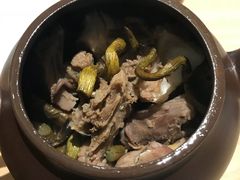 -锦粤宫·融合粤菜(上海金沙江店)