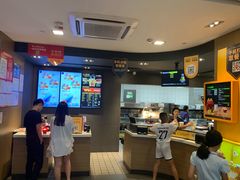 -麦当劳(皇岗路店)