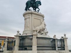 -商业广场(Praça do Comércio)