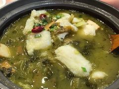 -周鱼小馆石锅酸菜鱼(活力汇店)