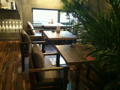 -HIGH FIVE哈福手工汉堡(桂林路店)