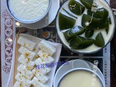 -周大娘牛乳(旧寨古村总店)