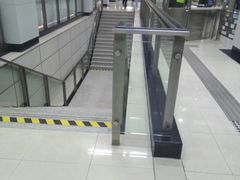 -上海体育场(地铁站)