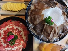 -煲宫猪肚鸡(晶品店)