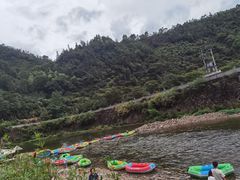 -仙人谷漂流景区