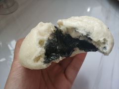 黑芝麻包-老陶包子铺(南大西南村店)