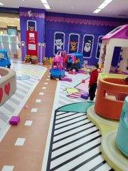 -孩子王童乐园(马群店)