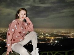 -鬼笑石后山停车场