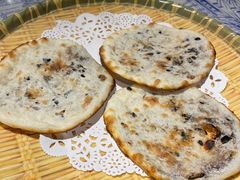 梅菜干烧饼-江南韵·无锡太湖文化体验餐厅(凤凰天街店)