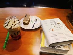 -西西弗书店&矢量咖啡(凯德晶萃广场店)