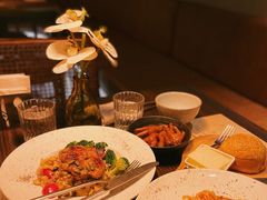 -来龙里 精致 东南亚餐室(万象城店)