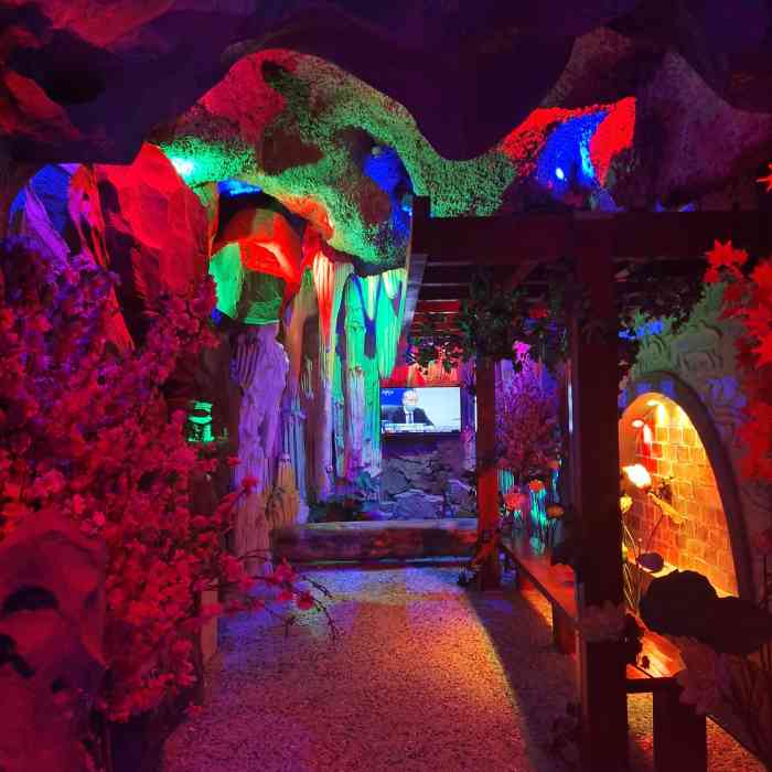 青瓦台温泉洗浴(文昌店)-"落地哈尔滨的第一晚,在接机司机的介绍下,.