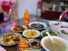 -三镇卤货二公司(汉街店)