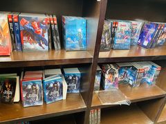 -钟书阁(松江泰晤士小镇店)