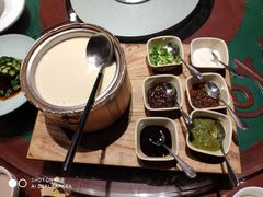 -九十九顶毡房(阜石路店)