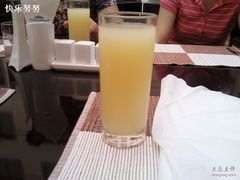 西柚汁-北京宝辰饭店·明苑咖啡厅