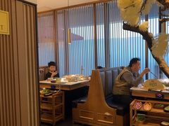 -左庭右院鲜牛肉火锅(浦江欢乐颂店)