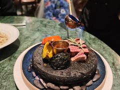 -秘密旅行Bonjour(黑金冠 江南西店)