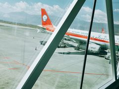 -东方航空(虹桥路店)
