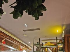 -八府香鸭·啫啫煲(华山路店)