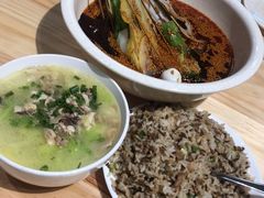 -嘉州叶婆婆钵钵鸡(建设路店)