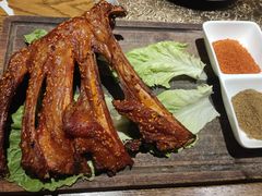 -迪拜杭州风味音乐餐厅(杭州首店 湖滨步行街店)